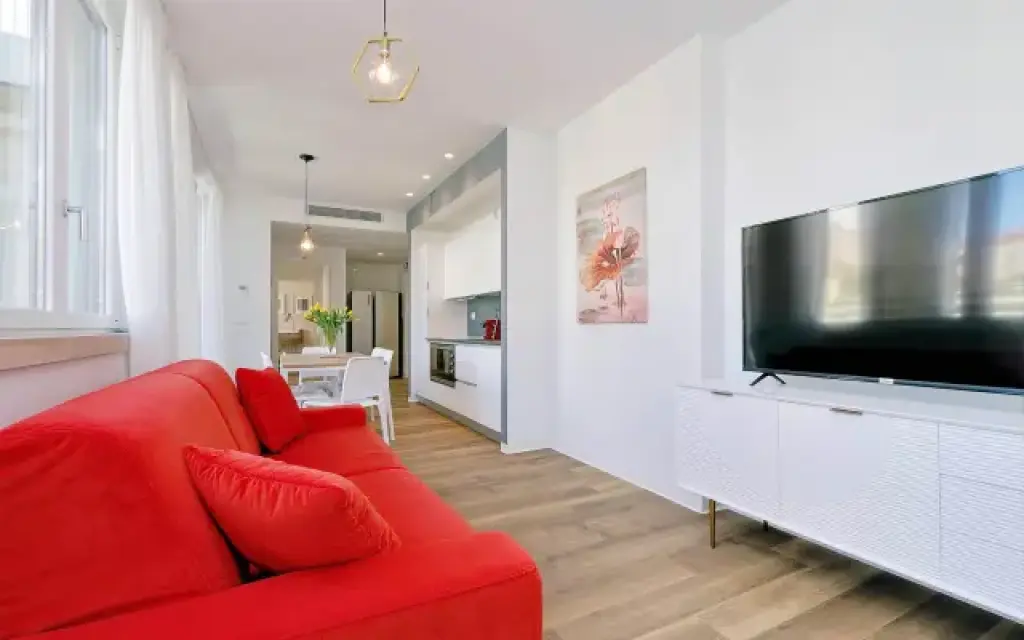 2 Bedroom Apartment with Terrace